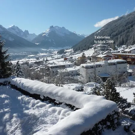 アパート Haus Frueh